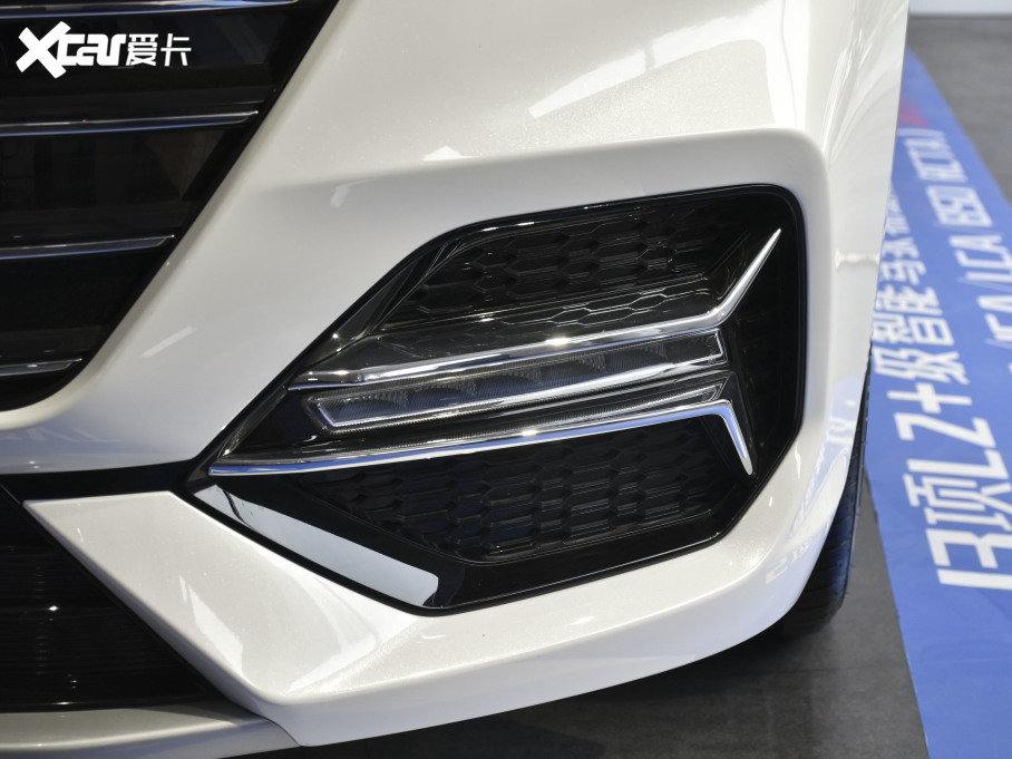 20215 PLUS С 1.5L CVTPLUS