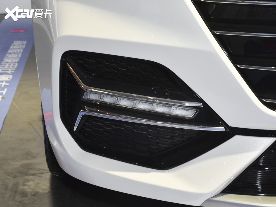 20215 PLUS С 1.5L CVTPLUS