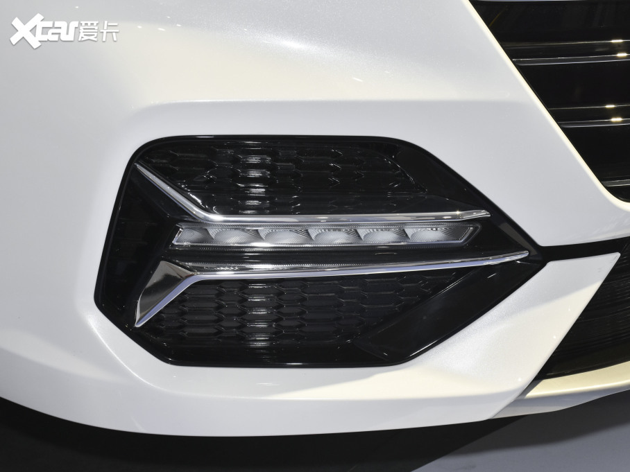 20215 PLUS С 1.5L CVTPLUS