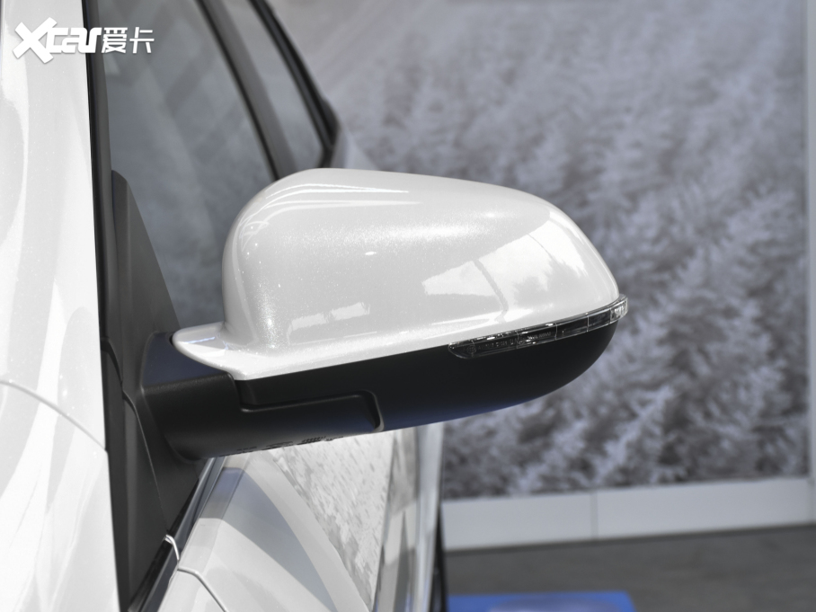 20215 PLUS С 1.5L CVTPLUS