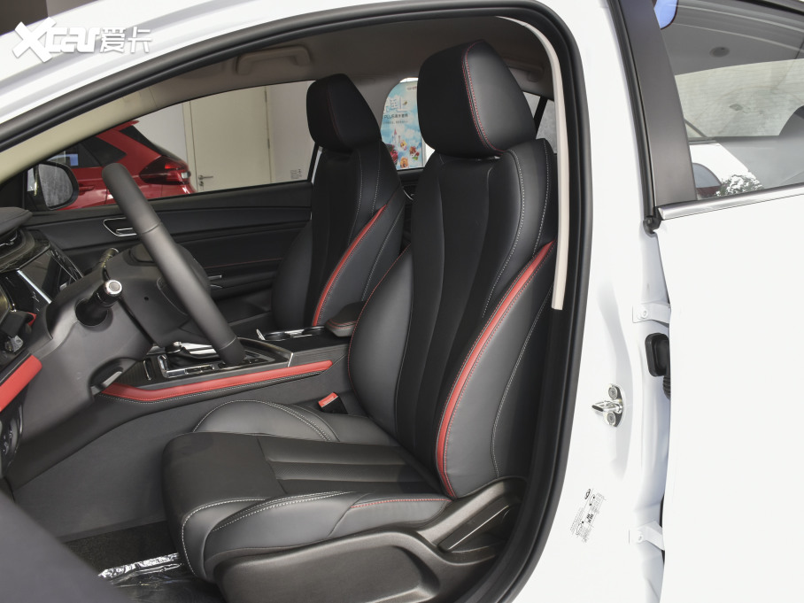 20215 PLUS С 1.5L CVTPLUS