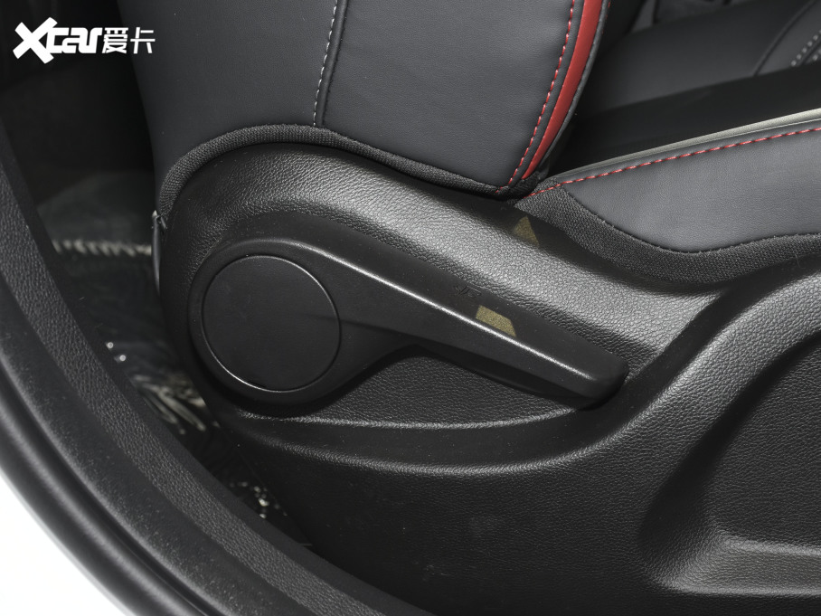 20215 PLUS С 1.5L CVTPLUS