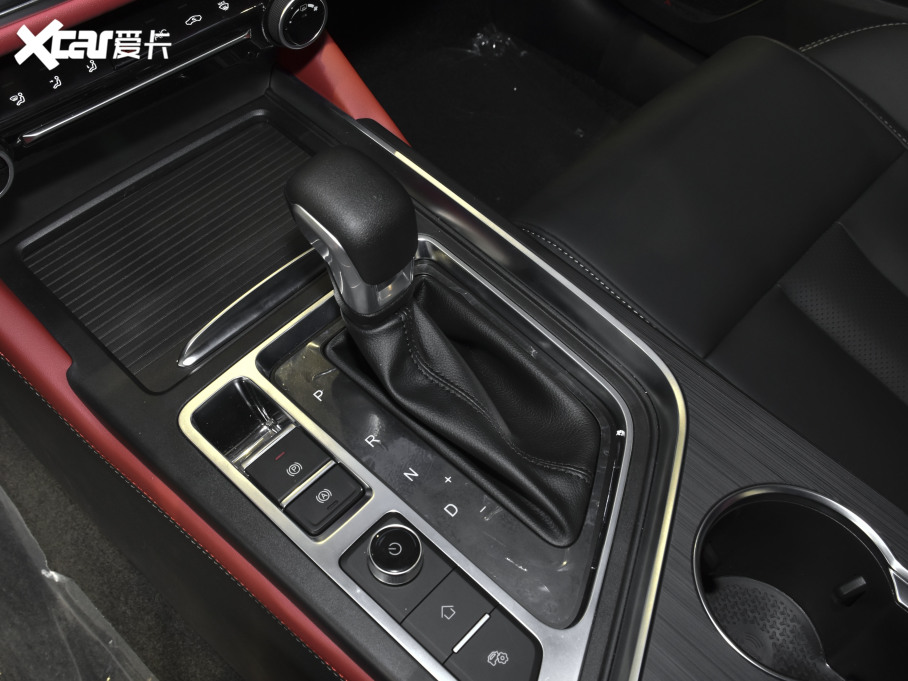 20215 PLUS С 1.5L CVTPLUS