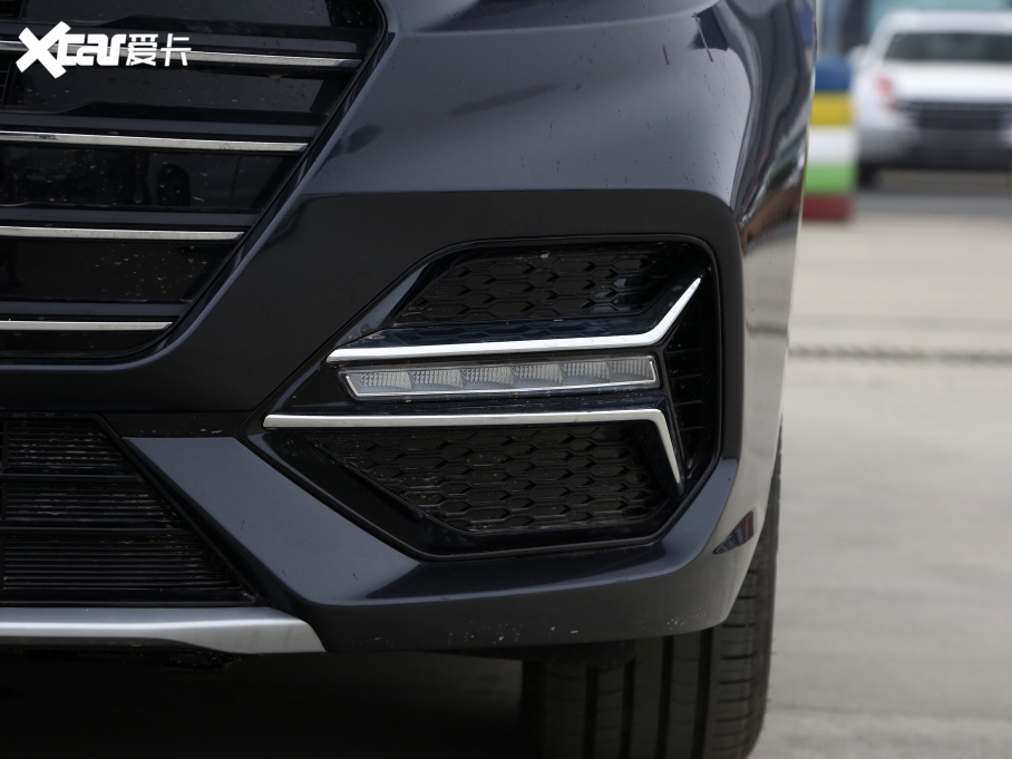 20215 PLUS С 1.5L քPLUS