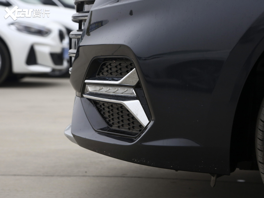 20215 PLUS С 1.5L քPLUS