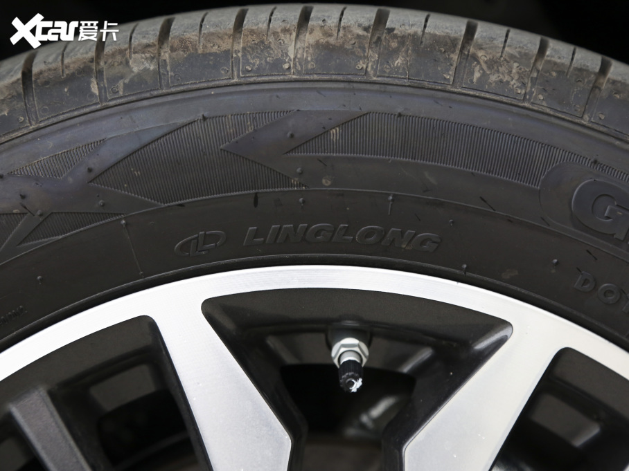 20215 PLUS С 1.5L քPLUS