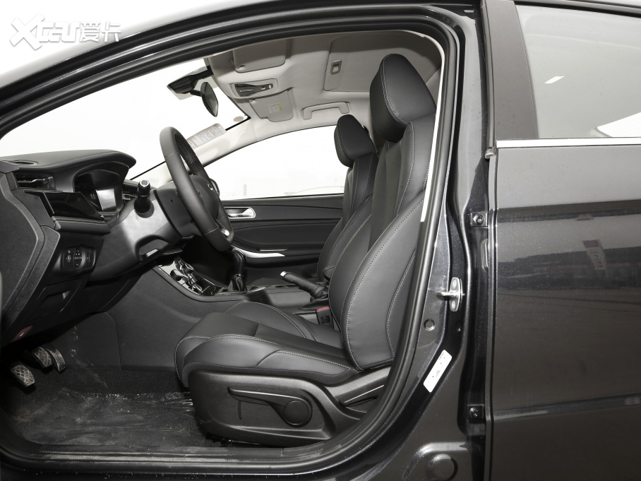 20215 PLUS С 1.5L քPLUS