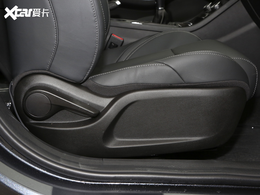 20215 PLUS С 1.5L քPLUS