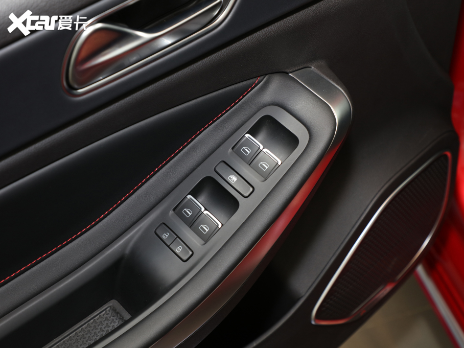 20215 PLUS С 1.5T CVTPLUS