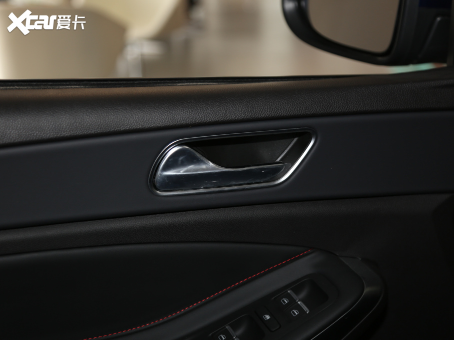 20215 PLUS С 1.5T քPLUS