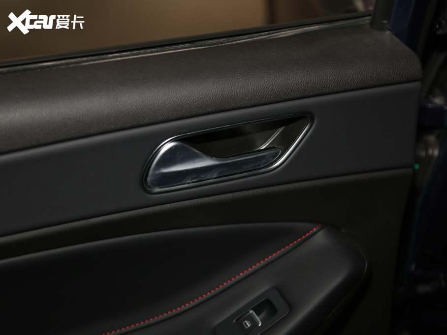 20215 PLUS С 1.5T քPLUS