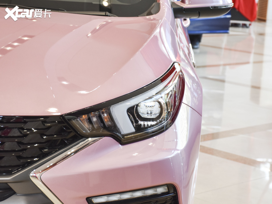 20215 PLUS СAI 1.5T CVT۰