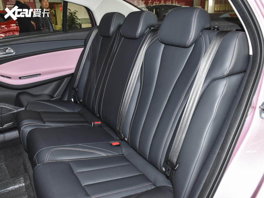 20215 PLUS СAI 1.5T CVT۰