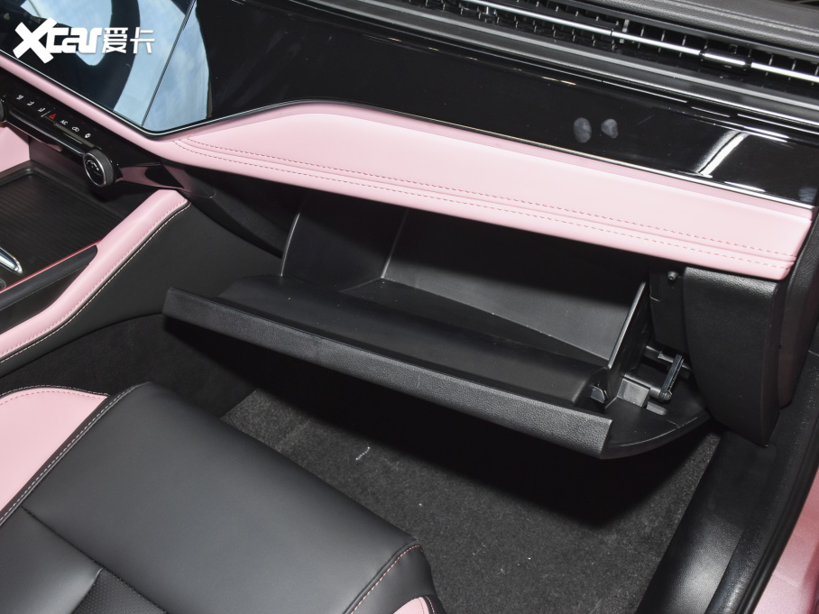 20215 PLUS СAI 1.5T CVT۰