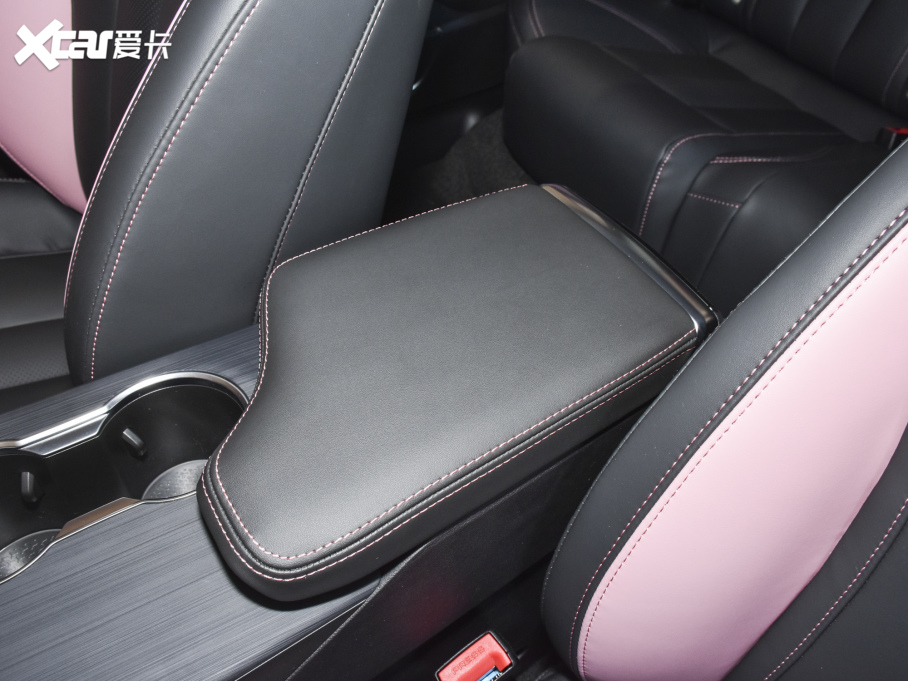 20215 PLUS СAI 1.5T CVT۰