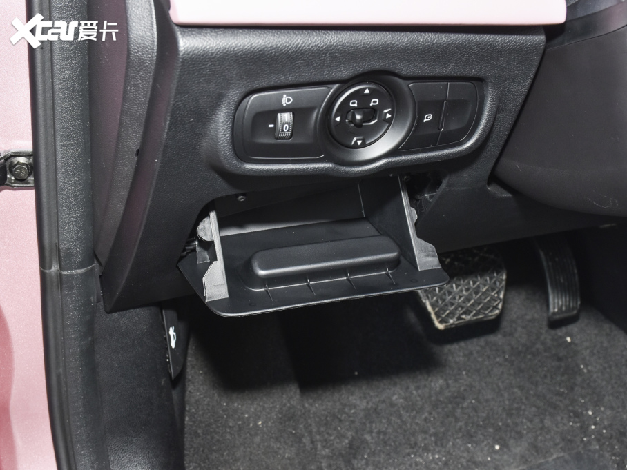 20215 PLUS СAI 1.5T CVT۰