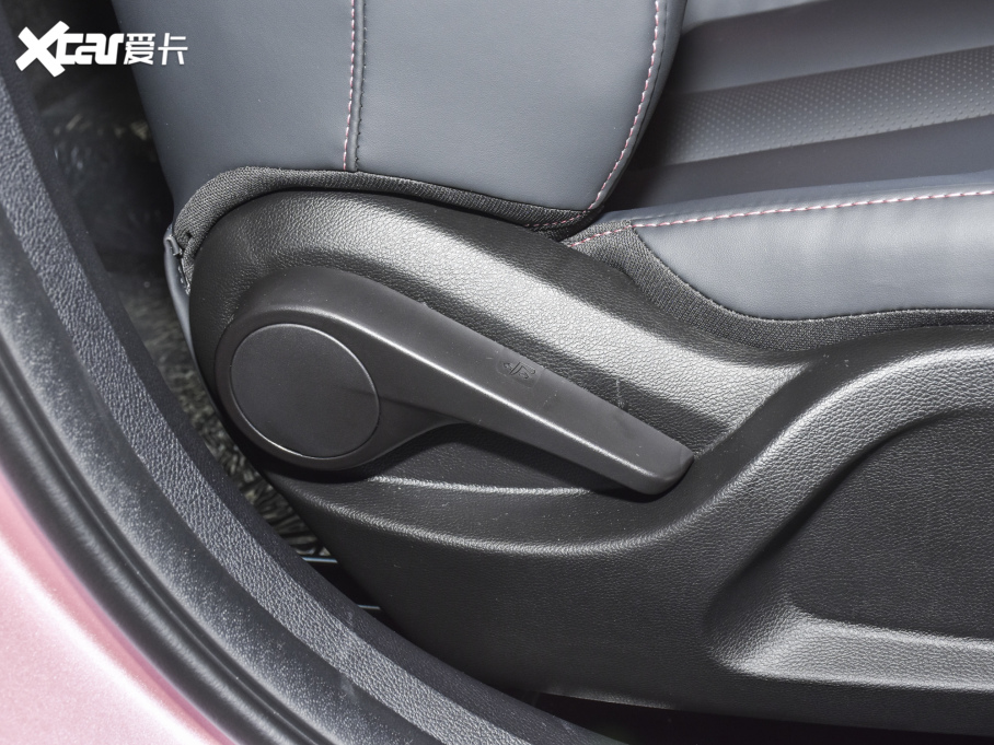 20215 PLUS СAI 1.5T CVT۰