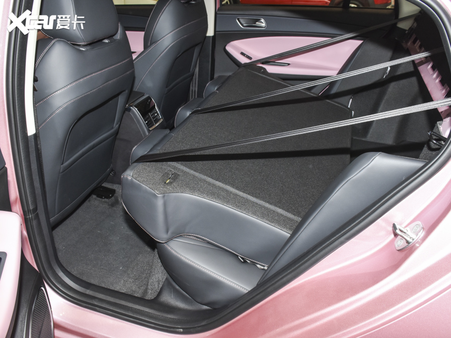 20215 PLUS СAI 1.5T CVT۰