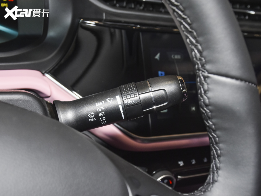 20215 PLUS СAI 1.5T CVT۰