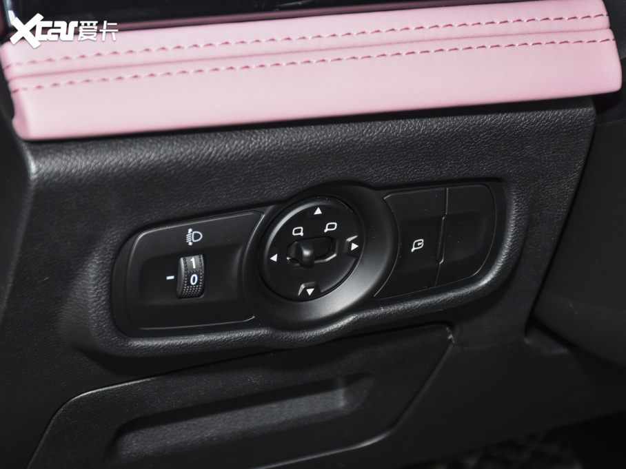 20215 PLUS СAI 1.5T CVT۰