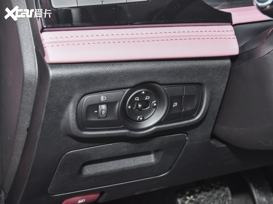 20215 PLUS СAI 1.5T CVT۰