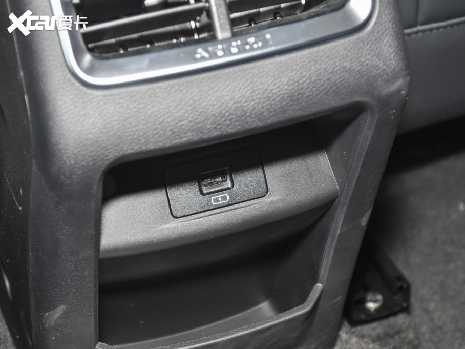 20215 PLUS СAI 1.5T CVT۰