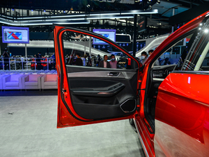 2021СAI 1.5T CVTPLUS {λ܇T