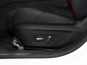 2021С 1.5L CVTPLUS {{(dio)(ji)