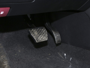 2021С 1.5L CVTPLUS п؅^