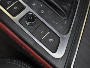 2021С 1.5L CVTPLUS п؅^