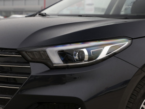 2021С 1.5L քPLUS ^