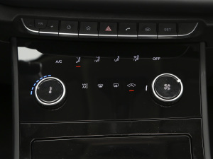 2021С 1.5L քPLUS {{