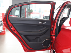 2021С 1.5T CVTPLUS ܇T