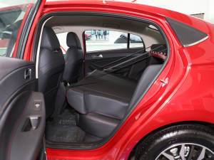 2021С 1.5T CVTPLUS ηŵ