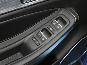 2021СAI 1.5L CVTPLUS {܇ƅ^	