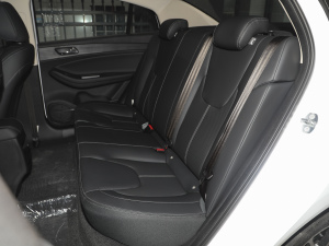 2021款PRO 1.5L CVT青春版 后排座椅