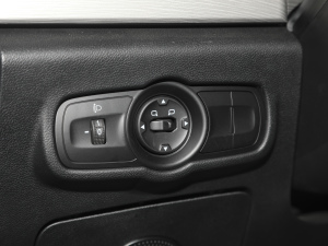 2021��PRO 1.5L CVT�ഺ�� �п؅^