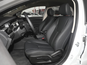 2021款PRO 1.5L 手动青春版 主驾驶座椅