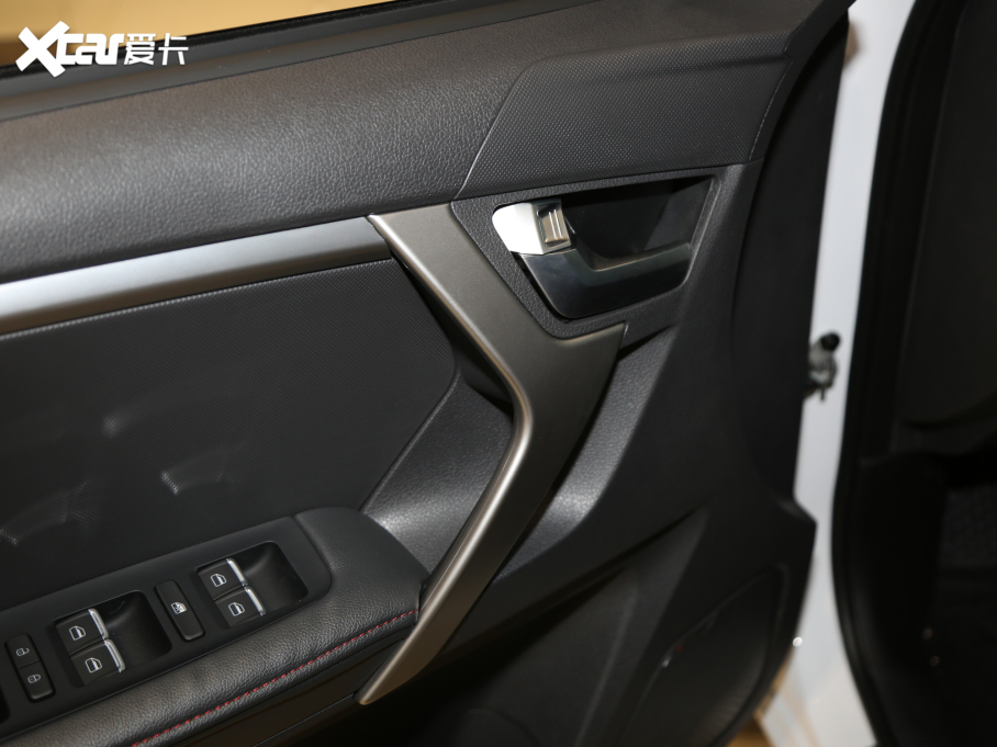 2021����3 ���f(w��n)ȫ��� 1.5T CVT��Ӣ��