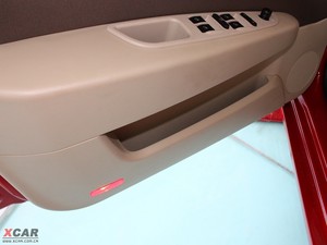 2010款进取版 空间座椅