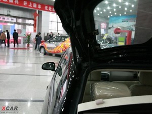 2010款豪华版 空间座椅