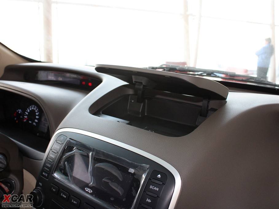 2010���L(f��ng)��2���� �M(j��n)ȡ��