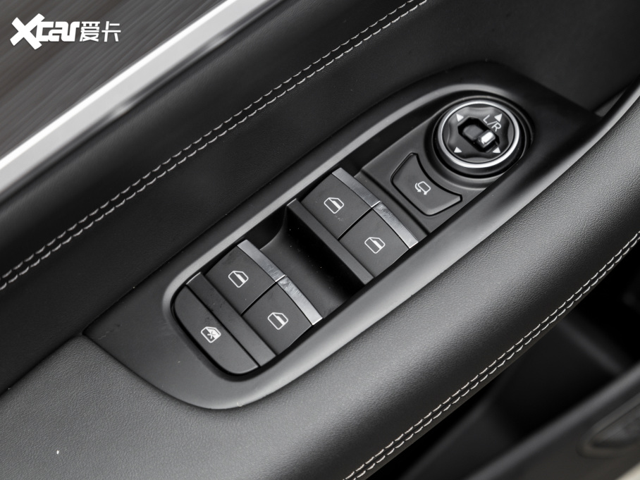 2021����8 �H�i�� 390TGDI �Ԅ����L��