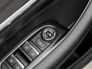 2021Hi 390TGDI Ԅ(dng)L(fng) п؅^(q)