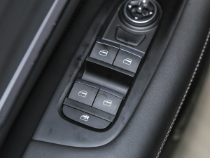 2021Hi 390TGDI Ԅչ п؅^