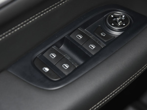 2021Hi 390TGDI Ԅ(dng)L(fng)+ п؅^(q)