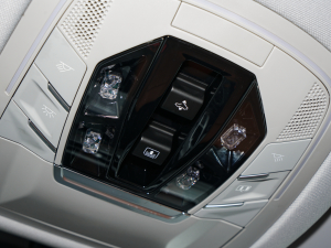 2021Hi 390TGDI Ԅӷu+ п؅^