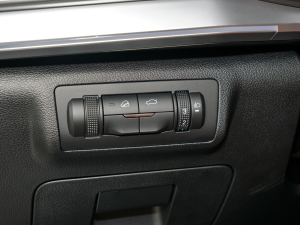 2021Hi 390TGDI Ԅӷu+ п؅^