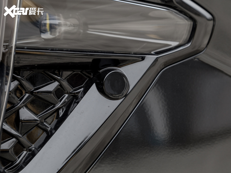 20217 PLUS 1.5T CVTF