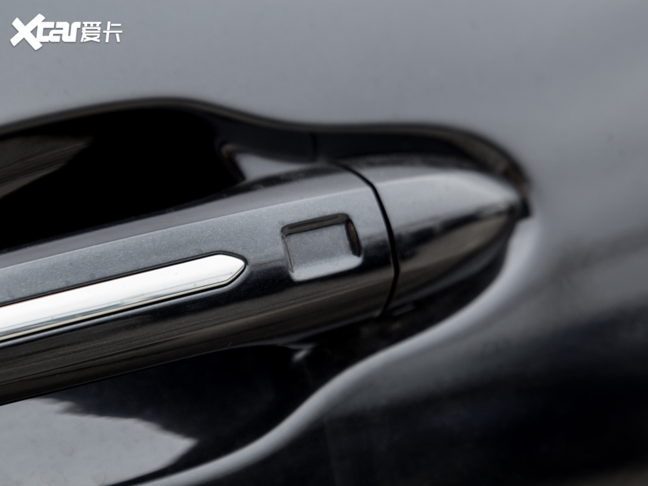 20217 PLUS 1.5T CVTF